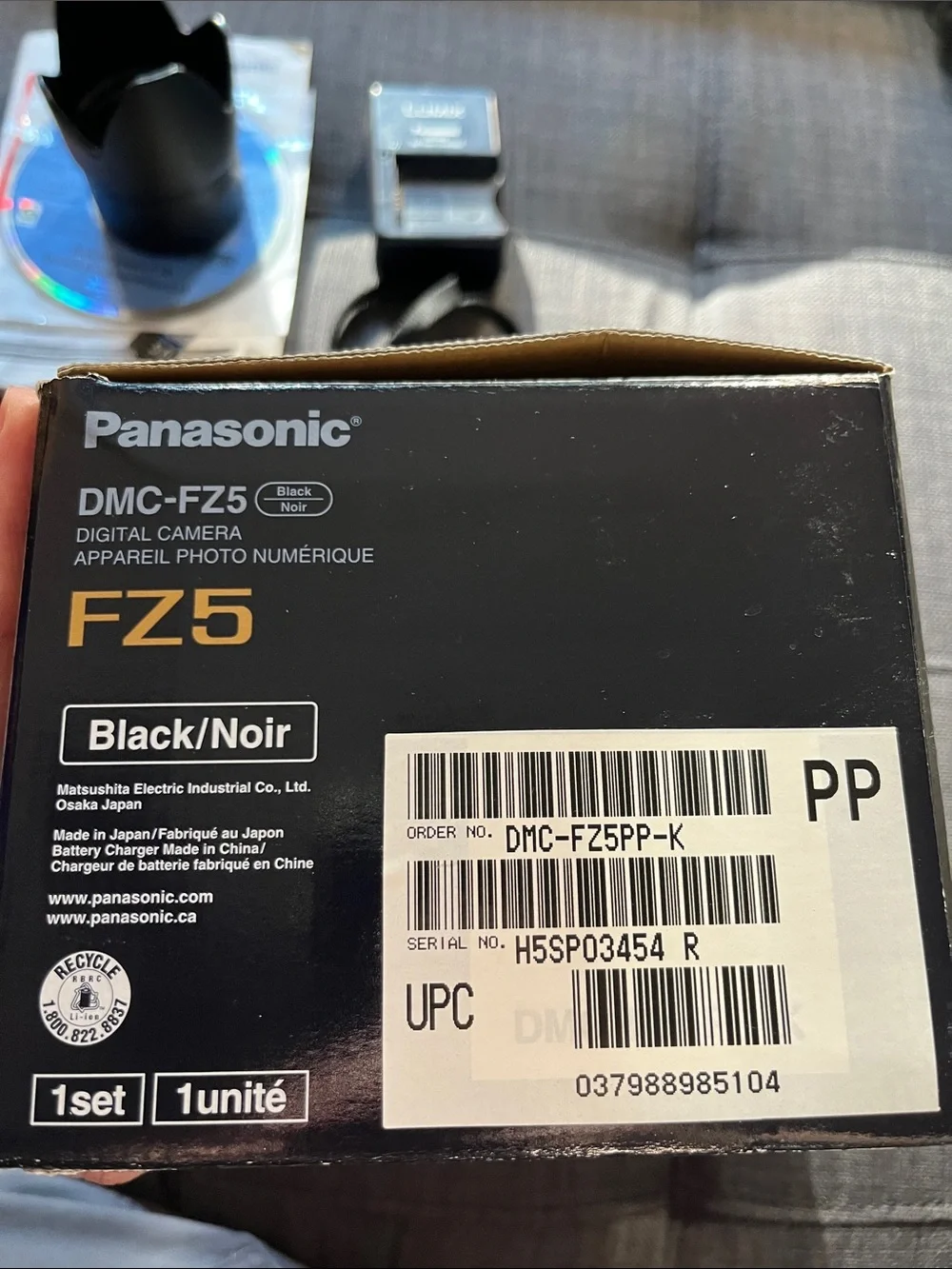 Vintage Panasonic Lumix DMC-LUMIX FZ5 Digital Camera